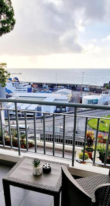 Ocean Pearl Apartment M Funchal  Exterior photo